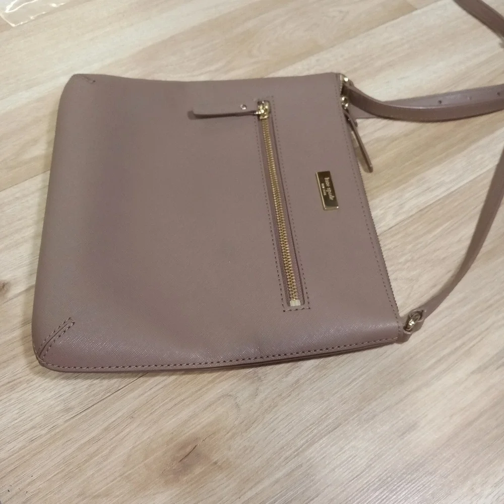 Kate Spade New York Mauve Taupe Laurel‎ Way Rima Crossbody Bag Gold Hardware